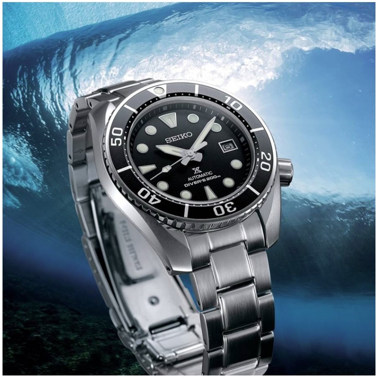 The Ultimate Summer Watch: Diver Timepieces for Men